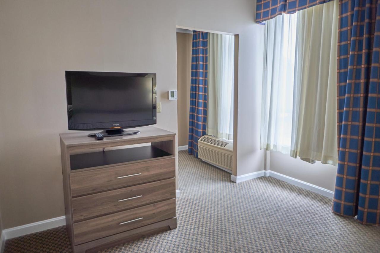 Seaport Resort And Marina Fairhaven Extérieur photo